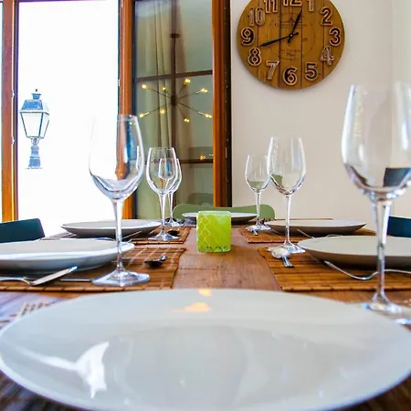 Luxury El Palmeral Villa *